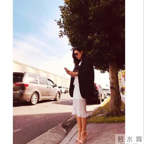 孙艺珍爆比基尼旧照，丰满上围＋蜜糖肌，网友直呼：太不公平！