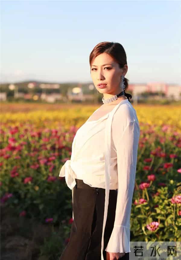 中国内地10位美女模特，每一位都身材火辣颜值爆表