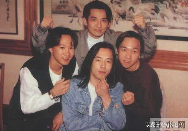 裸身草丛，高台坠落，这7位明星的离世都在告诉我们要珍惜当下