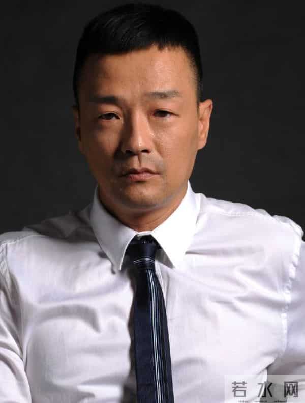 爆冷港独艺人移居有多窘迫:不敢挑拣租房漏电,王喜下场喜闻乐见