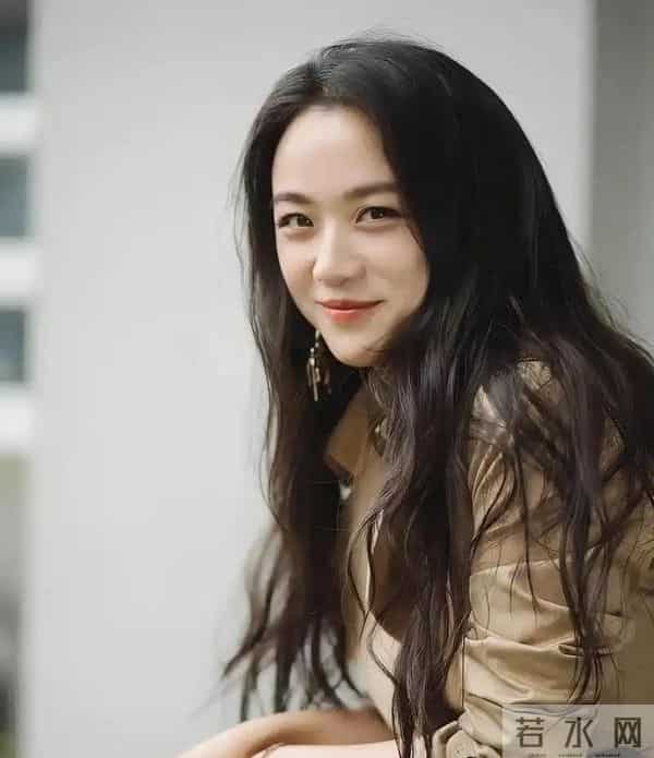 “激荡情史”汤唯：4段感情9个男人，如今的她，证实梁朝伟没说错