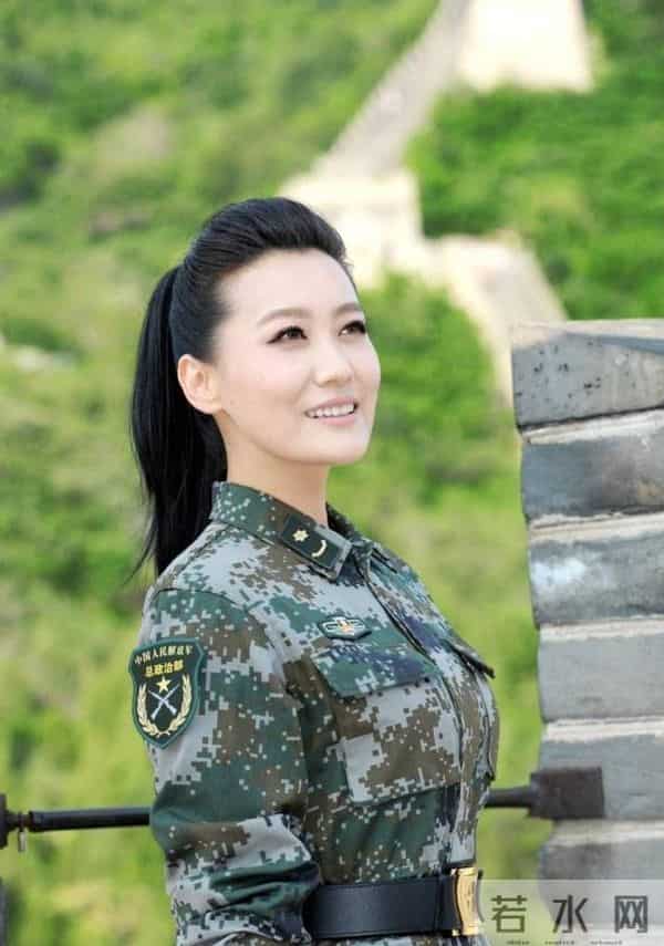 隐婚多年的谭晶：遭韩庚“揭老底”，老公结束中国“无芯”历史