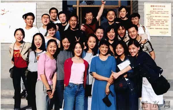 娱乐圈7对“有缘无份”的明星，如今结局悬殊，有两对已阴阳相隔