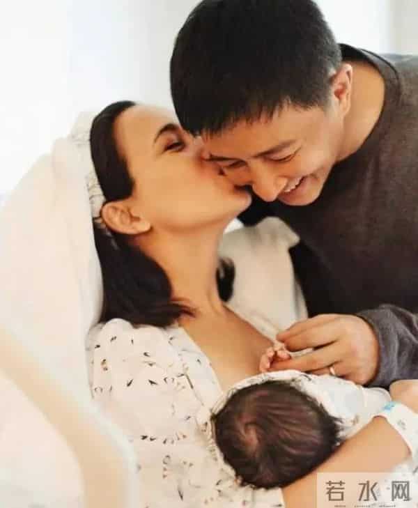 韩庚“幸福肥”上热搜:吴京夫妻做媒,娶五国混血妻子,为女儿戒烟,他们的婚姻越过越甜