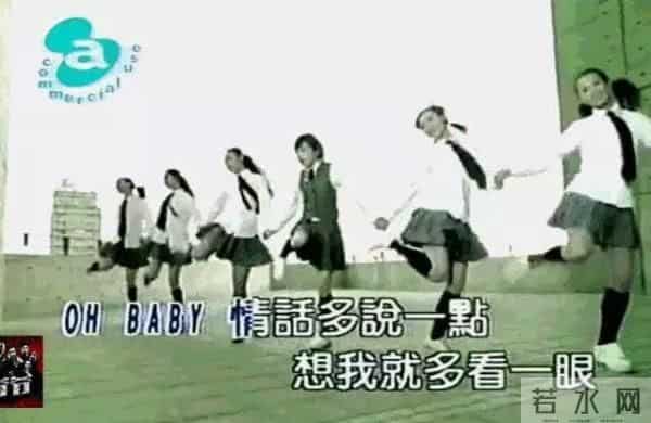 她一出道就是少男杀手，曾因一首《当你》爆红！17年过去，有多少人还在听她的歌？