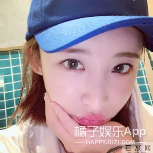 还记得《中国好声音》的张玮吗?他在这部剧里跑龙套?