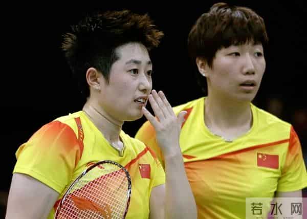 羽毛球奥运冠军于洋：运动生涯悲情，退役卖衣服，婚恋成谜