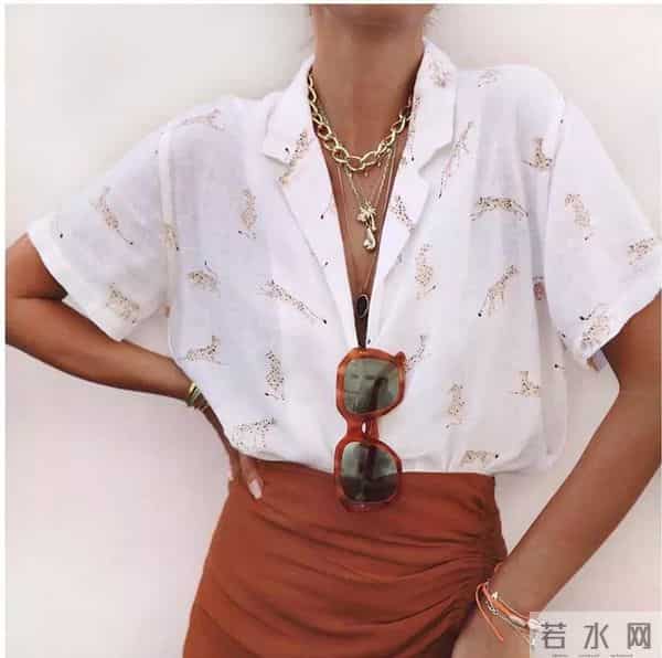 这件曾经被我嫌弃衬衫，悄悄逆袭了