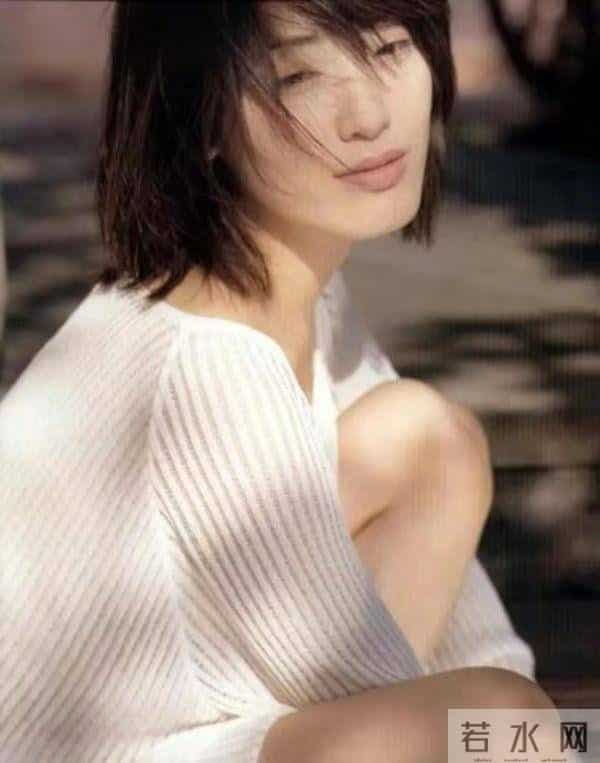 演三级片的她19岁靠《新金瓶梅》封神，从潘金莲爆红到一夜消失