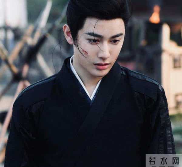 整容变“毁容”，面容僵硬成蜡像，这些男星咋就想不开要去动脸呢