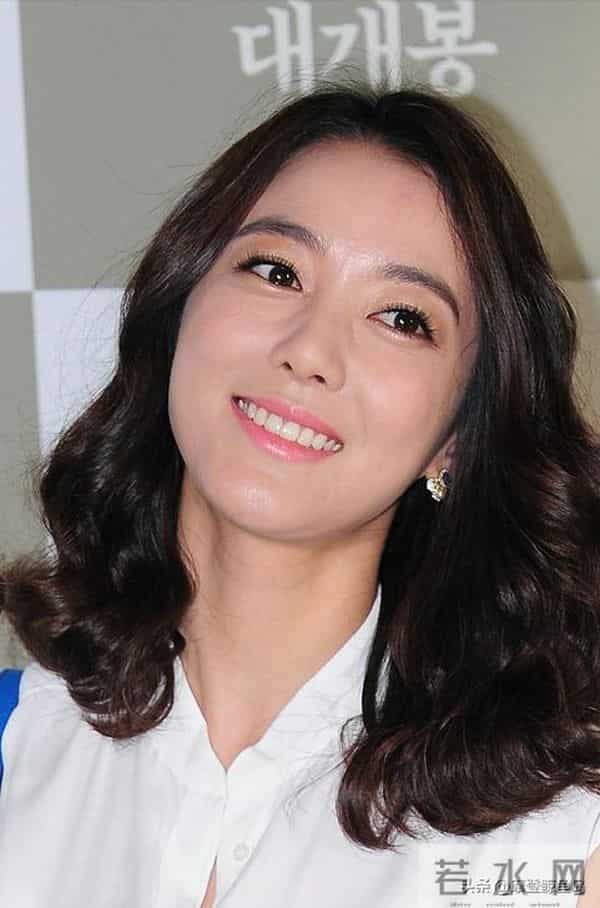 李素妍——韩国女演员、主持人