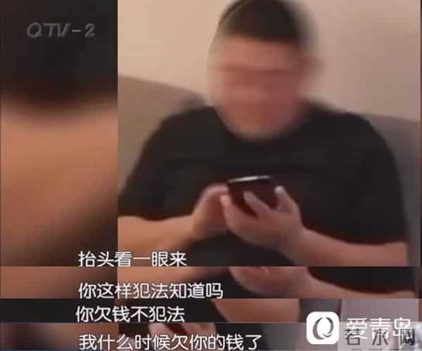 冤家路窄!青岛一摄影公司关门 消费者偶遇老板