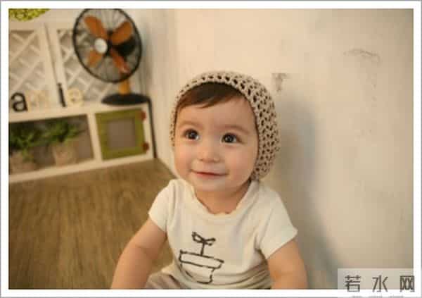 还记得《天才宝贝》的小主角吗？长大后兄弟三人长相太逆天了!