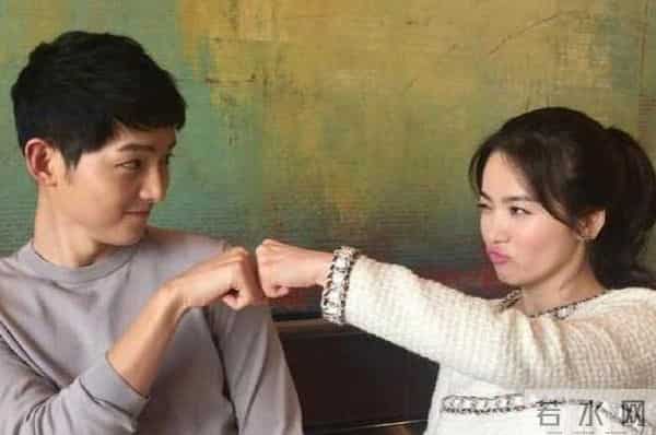 宋仲基宋慧乔否认奉子成婚 王祖蓝森美祝福