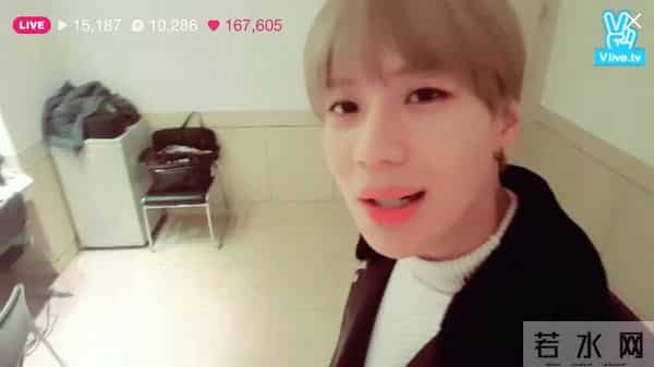 [SHINee][分享]160301 幸福突袭！泰民一天四次V App直播福利满满