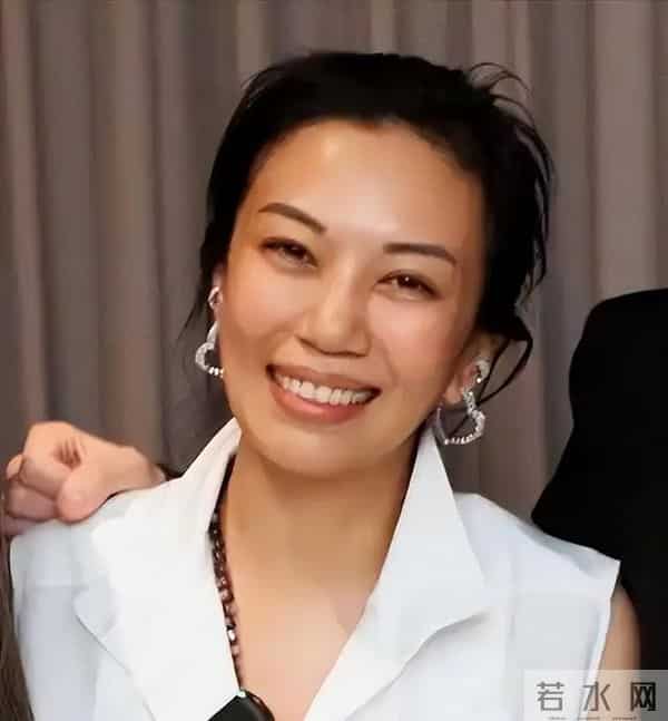 萧敬腾结婚仅2年,娶大14岁经纪人的他,如今过得怎么样呢