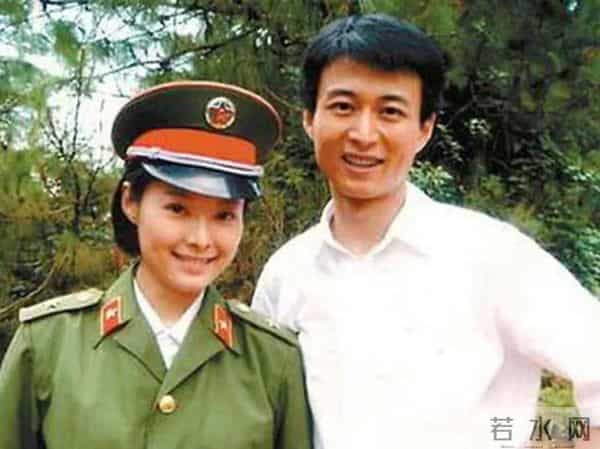 袁立:三婚两离,50岁还没孩子,受伤之后才明白还是中国男人好