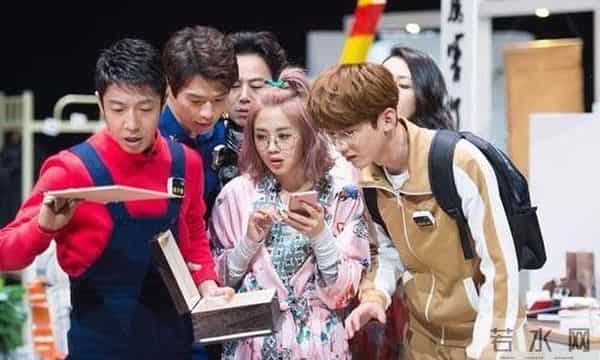 粉丝劝诫反被拉黑,32岁的“鬼鬼”吴映洁,就这样改写了她的结局