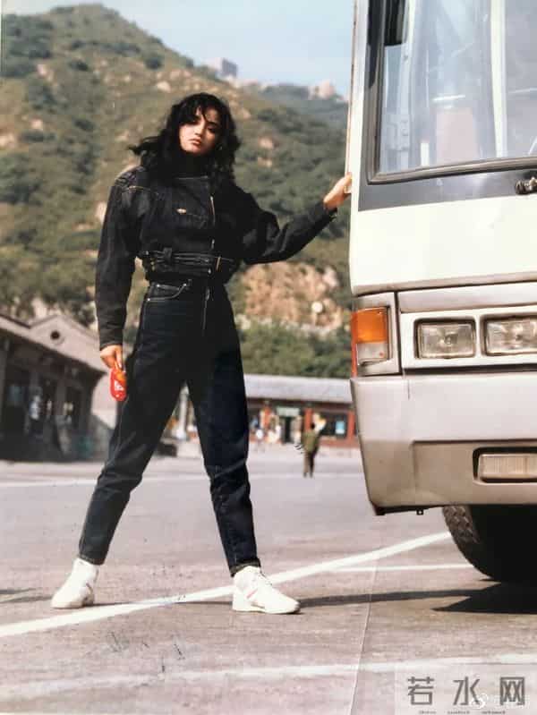 她会不会是今年内娱最反骨的女艺人？