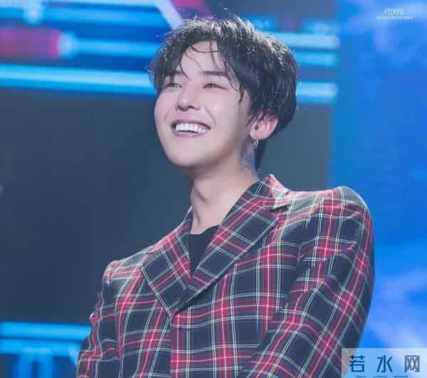 权志龙亲友下场针对金珍妮,女方被质疑出轨,谈遍韩娱大热男团