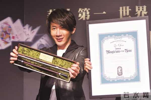 从一夜爆红到“销声匿迹”,刘谦到底经历了什么?