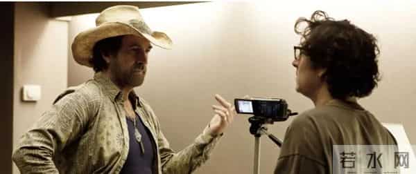 意大利性感女星艾莎.阿基多10部经典影片，她为艺术献身值得称赞