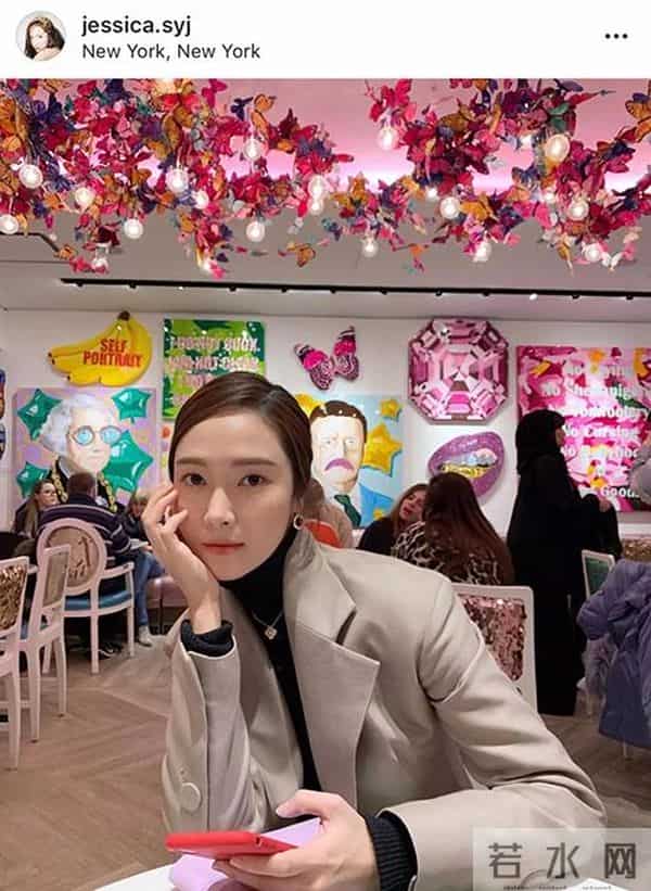 爱豆郑秀妍这么忙 居然还隐藏了一重身份?Ins上传疯传!