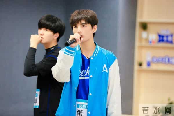 至上励合成团14年,张远翻红,小五直播卖货,马雪阳最憋屈