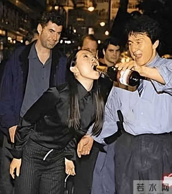 “灿烂情史”章子怡：献媚成龙遭李安折磨，下嫁三婚汪峰被宠成宝