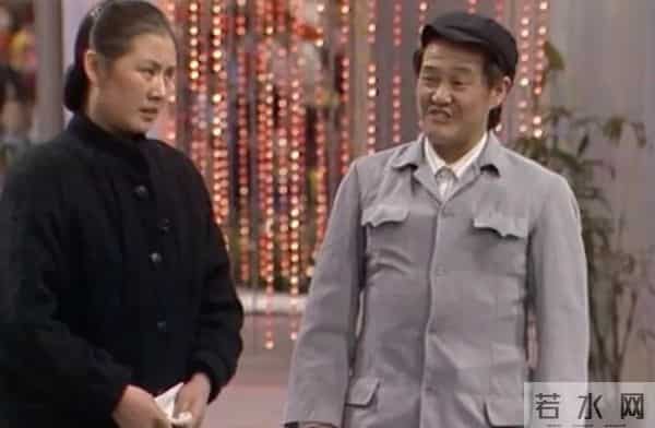 春晚喜剧人之痛:赵本山怂,陈佩斯哭,郭德纲愿意当狗的日子