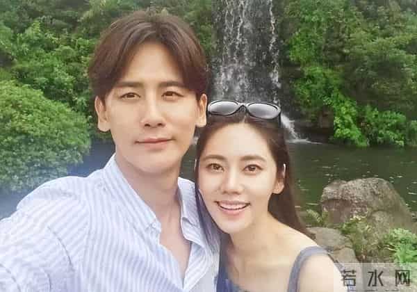 靠老婆成名的男星，张杰、杜江被捧成一线，果然娶个好妻旺三代