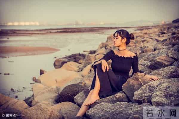 小说:家人都是奇葩,奶奶不喜她,妈妈不信她,连堂姐都要欺负她