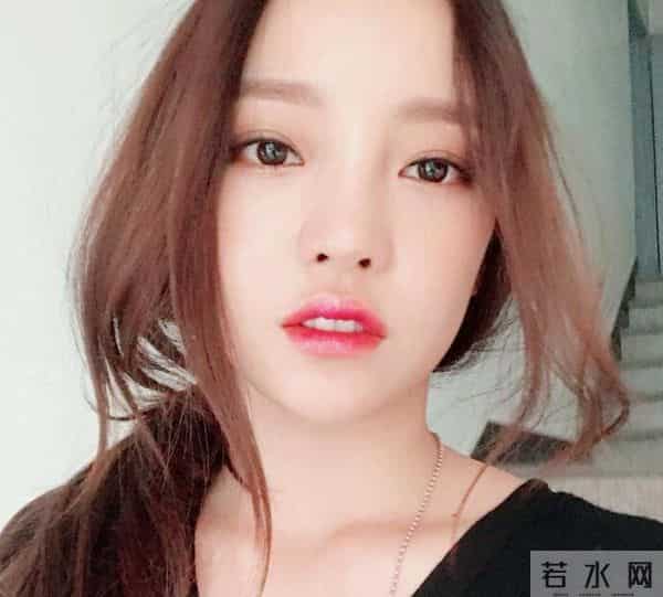 具荷拉家中身亡 揭露具荷拉三次自杀的真正原因太心酸了