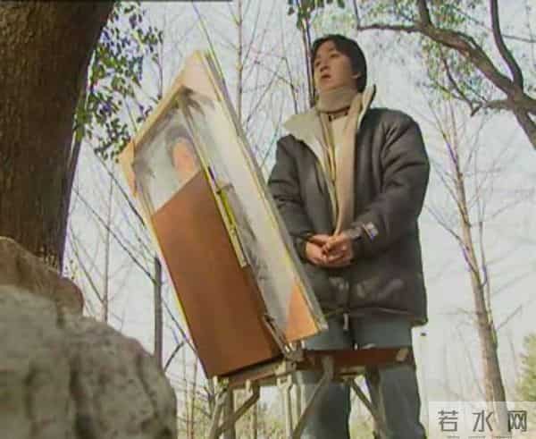 才子给美女拍了张相片,给另一位画了幅油画,最终他选择了李小璐