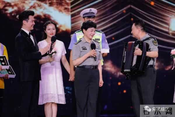 蔡徐坤加盟央视七夕晚会,唱响公益歌曲弘扬正能量