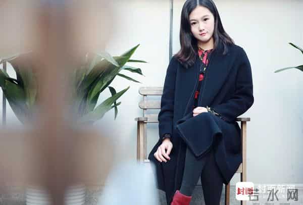 Hello，上班女郎∣优雅OL风，撑起岁末大场合