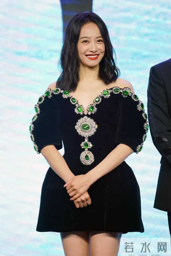 宋茜妩媚 + 欧豪痞帅!观众硬凑 CP,两人站一起太养眼了