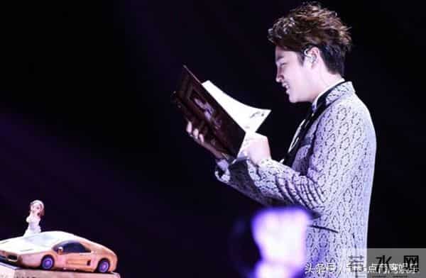 “花美男”张根硕上海演唱会：是约定还是为了圈中国人钱？