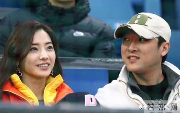 韩彩英综艺公开豪门日常 入行前是金融高材生 企业家丈夫身价不凡