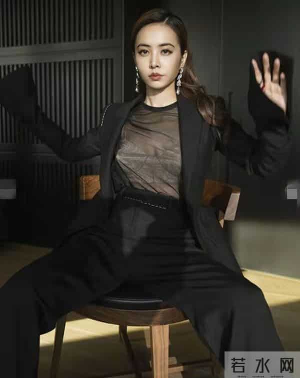 “玉女天后”蔡依林：21岁认识周杰伦，情史丰富，42岁选择单身