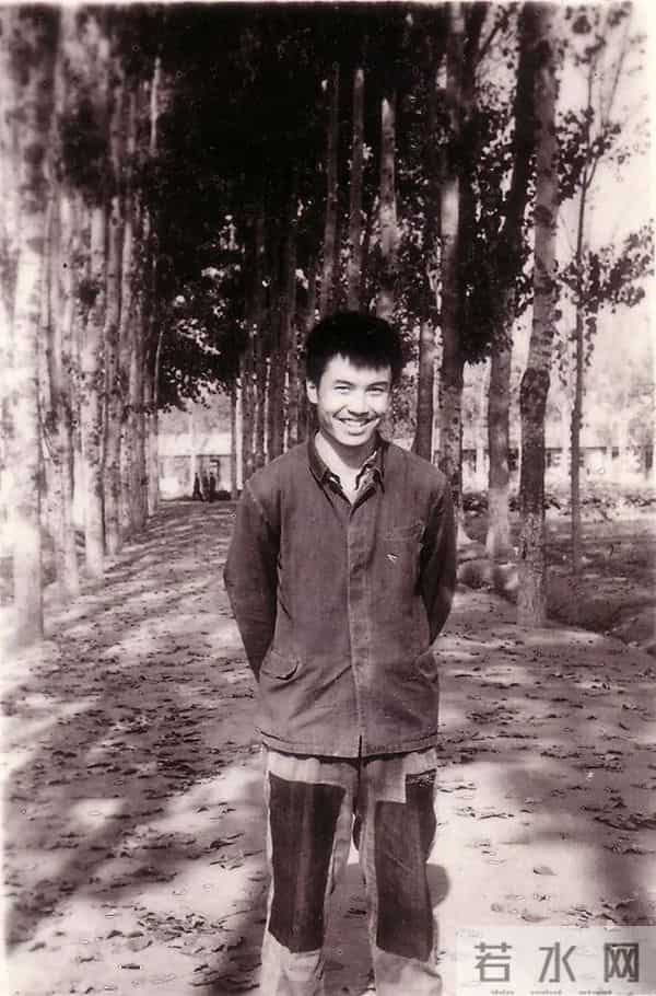 他隐居多年,罕见出山,一句话让人泪目