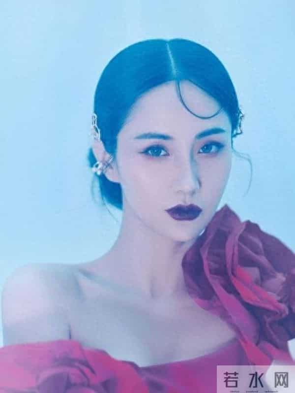 叛逆少女蓝燕:一纸三级合约铸就东方第一3D女神传奇?