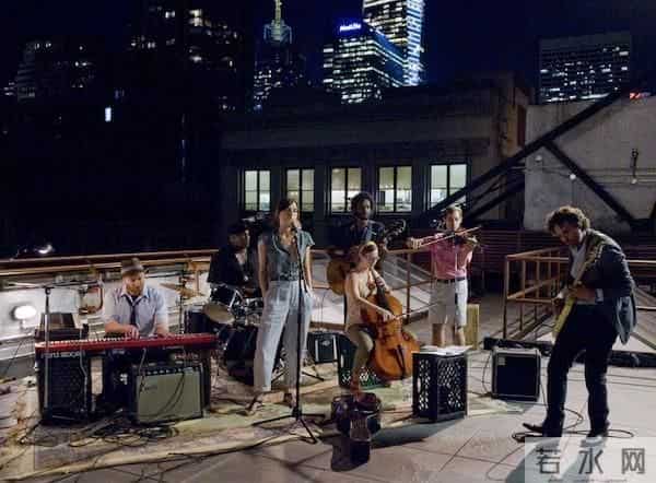 见不得残疾人卖艺，是一座城市的悲哀 - 原创