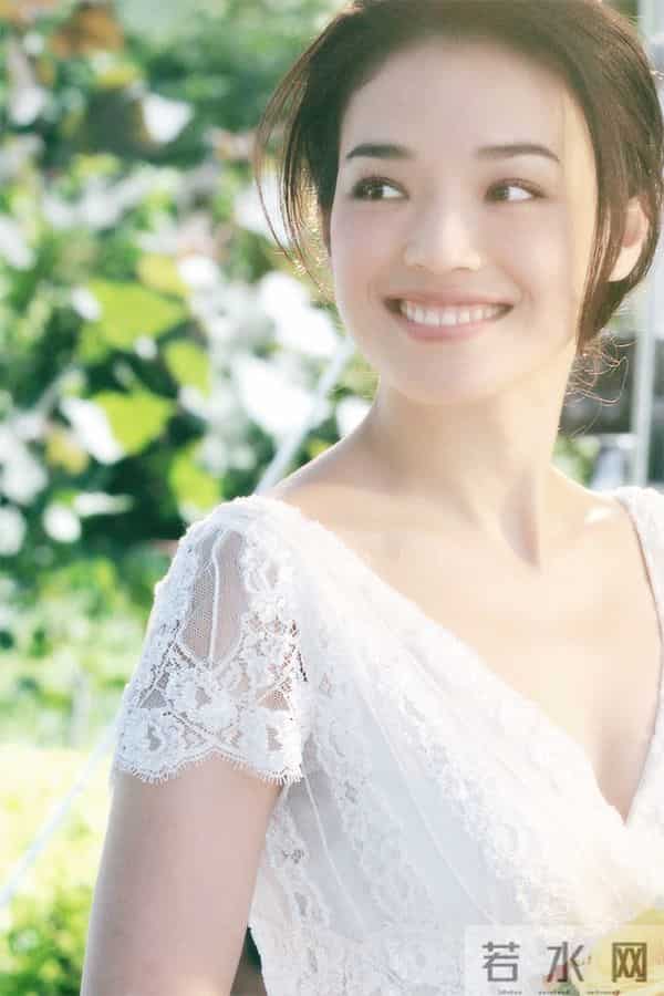 19岁被迫,拍出全裸写真,20岁一脱成名,性感女神的舒淇成长之路