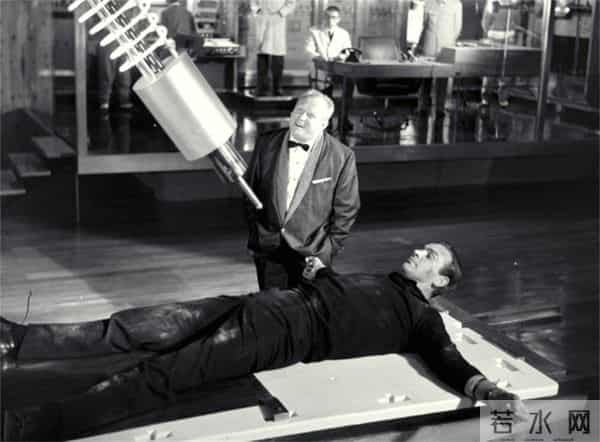 60年,《007之声》且歌且行