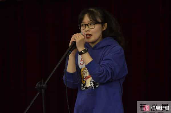 快女全国八强、独立音乐人、方言相声……这些选手成为成都街头艺人