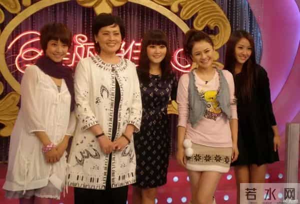 刘恺威爆新恋情，聊聊《美丽俏佳人》那些女主持…