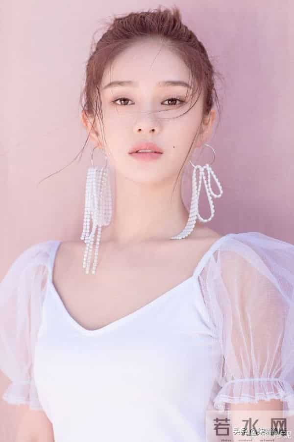 抱团、撕逼、丑闻样样不落的一届快女,如今却一个比一个糊