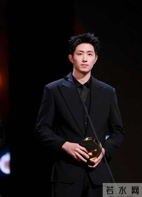 短剧演员抖音涨粉排名大洗牌!韩雨彤第三,她以5.79w登顶榜首!