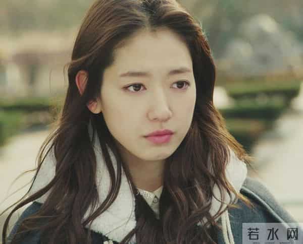 朴信惠婚讯前,有诸多“绯闻”男友,为何花落崔泰俊?